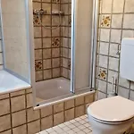 Zentral Gelegene In Ingelheim, Nahe A60 Fuer Monteure Mit Parkplatz Appartement *