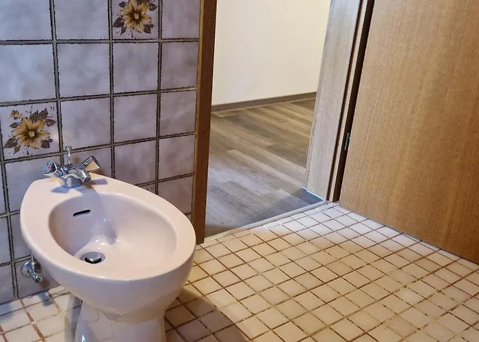 דירה Zentral Gelegene In Ingelheim, Nahe A60 Fuer Monteure Mit Parkplatz